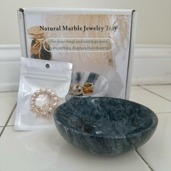 Marble Jewelry/Trinket Dish (Dark) - Picture 1 of 4